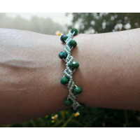 Macrame Beaded Bracelet in Green, 1